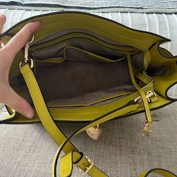 MK • Citrine Hamilton purse - Picture 9 of 10